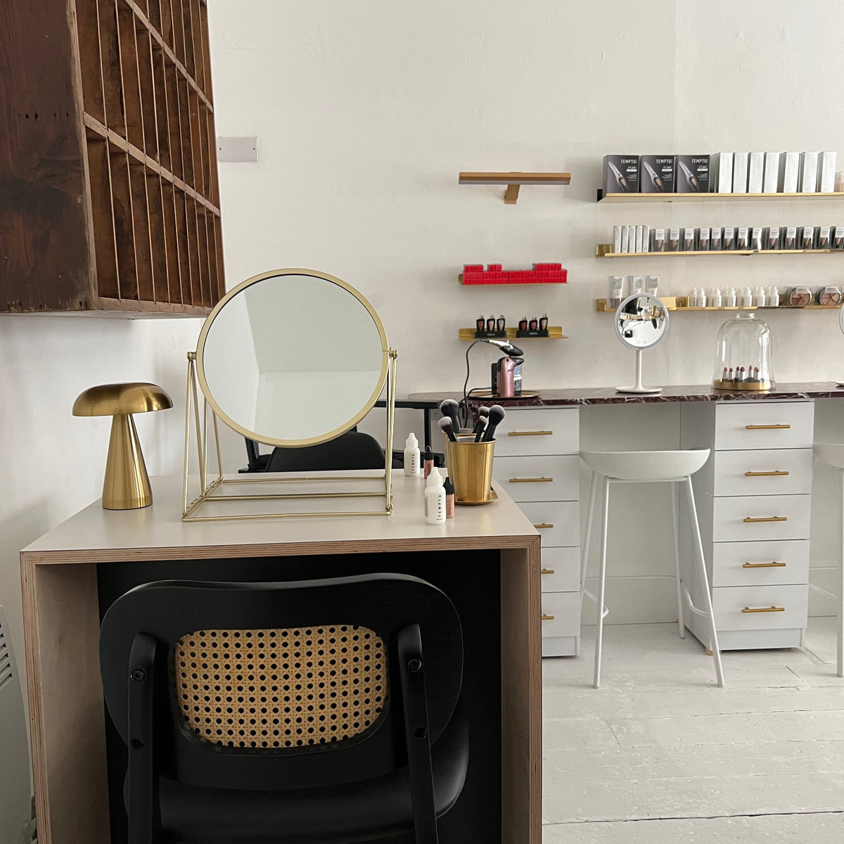 Mother and Daughter - Makeup Workshop - Healthy skin - £95 per person