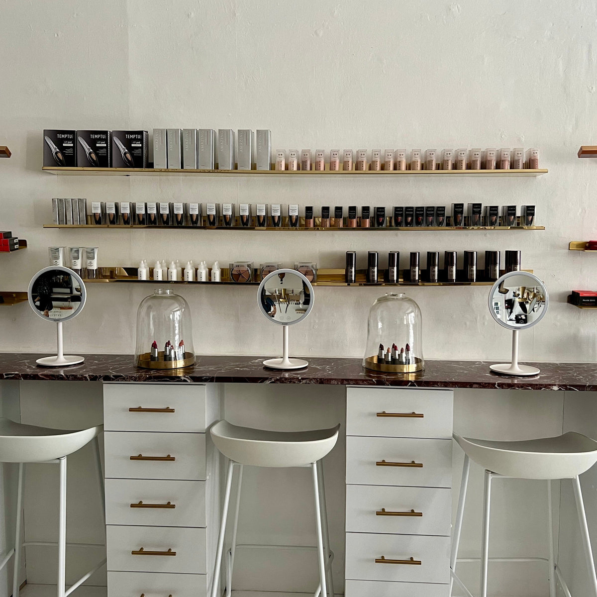 Group Makeup Workshop (90mins) Groups min 2- 10 people Natural Style Makeup