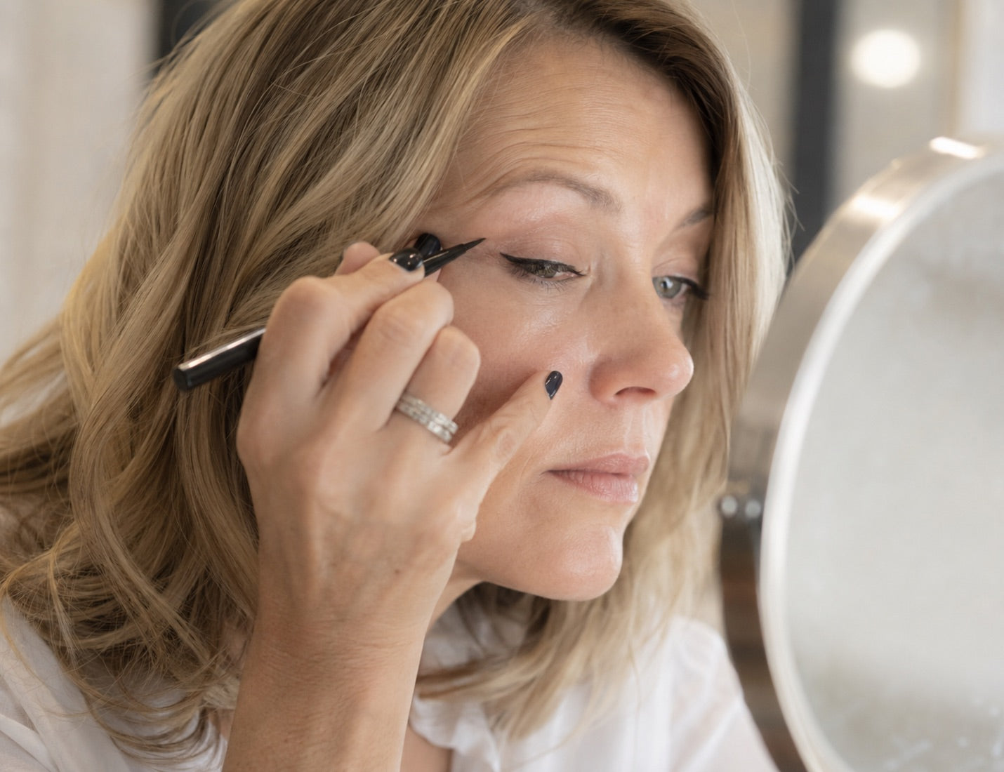 Draw the line - All About Eyeliner and Eyes